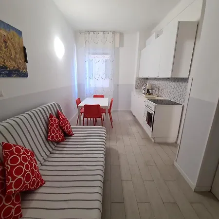La Casa Di Sandra By Portofinovacanze Apartment Rapallo